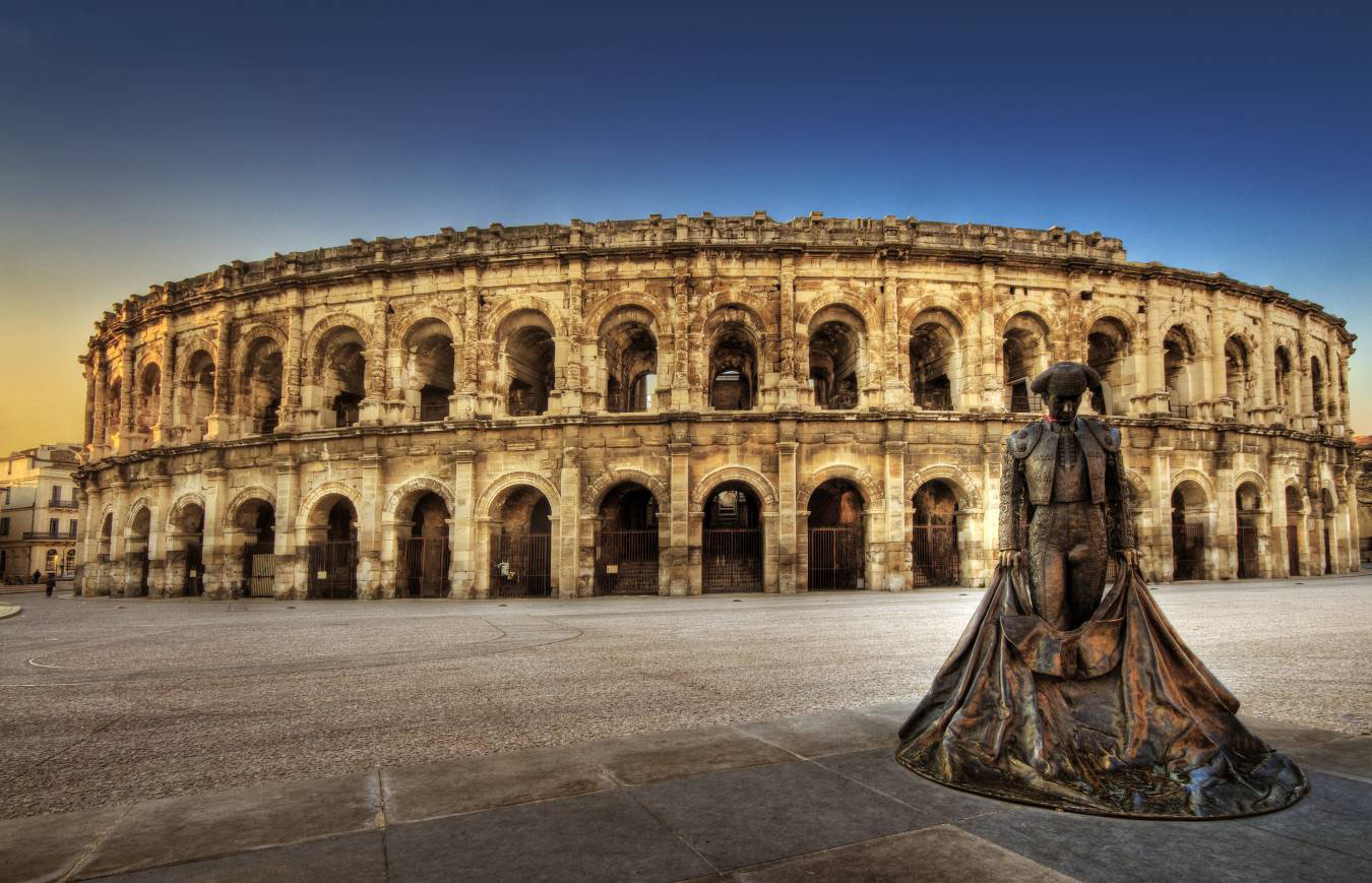 arenes de nimes